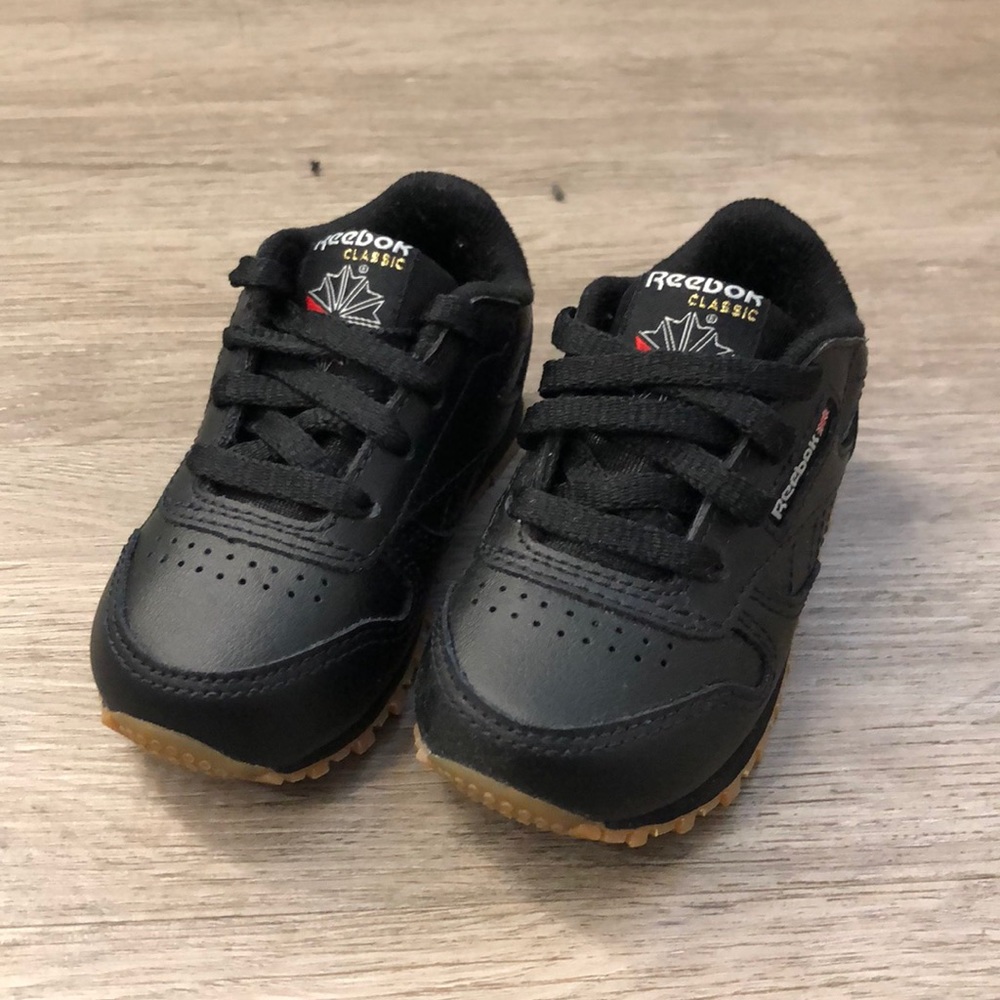 Toddler boy reebok shoes